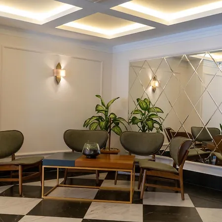 Brow Hotel 3*