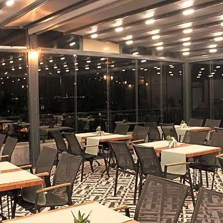 Brow Hotel 3*